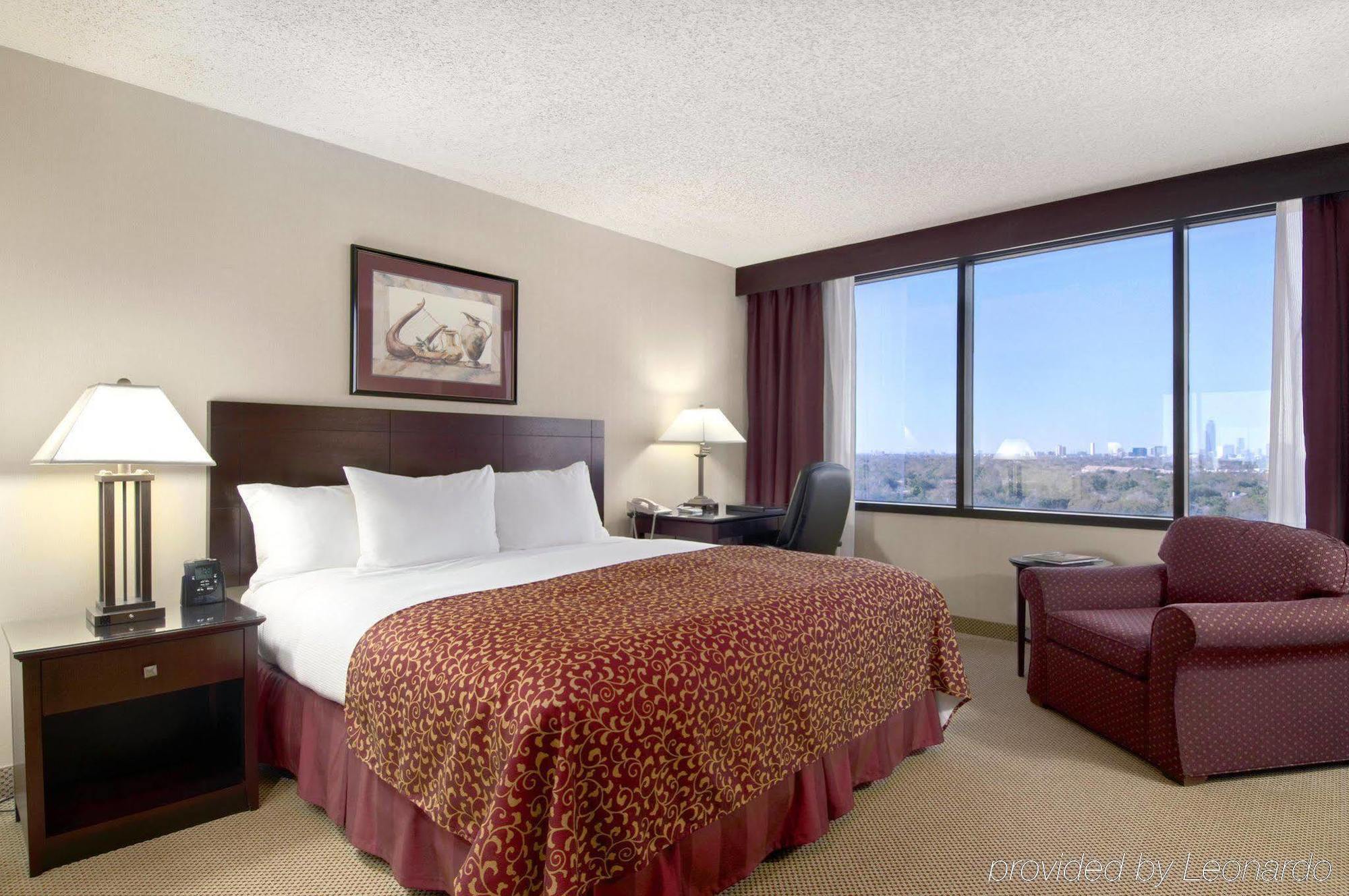Отель Hilton Houston Plaza/Medical Center Номер фото